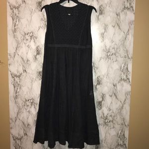 🛍Zyga Lin laundry grey eyelet v neck maxi dress